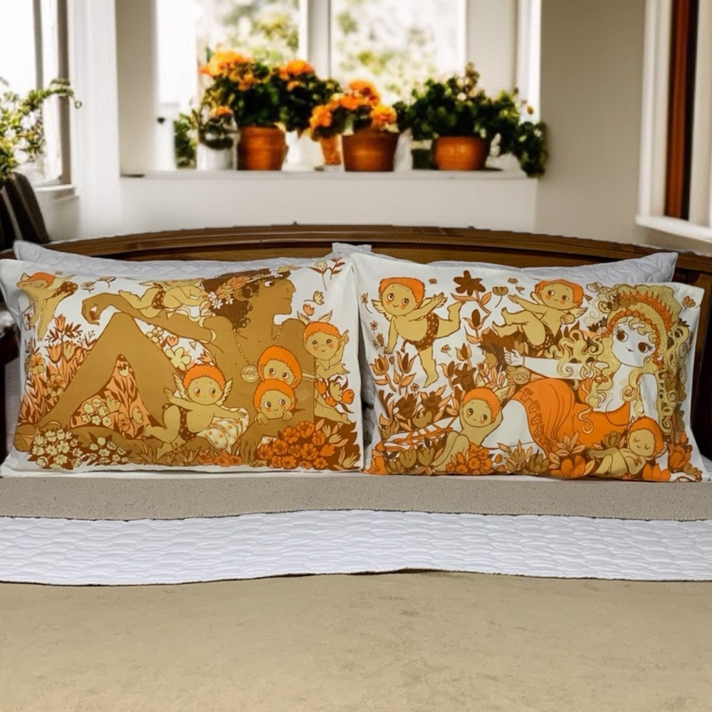 Rare Pair Of Belinda Lyon Pillowcases Venus & Adonis Designed For Oxfam